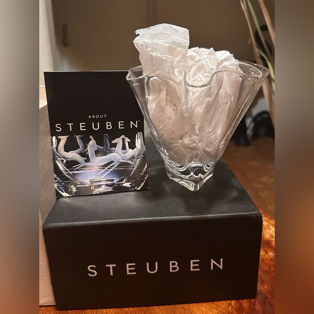 Vintage Steuben Glass "Handkerchief" Vase Designed by Donald Pollard